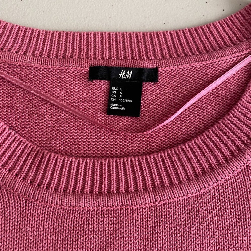 H&M Sweater Dress - Picture 3 of 10